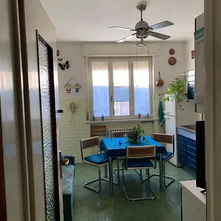 Apartment The Swan - Composed By 2 Mandello del Lario