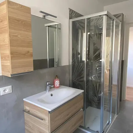 The Swan - Composed By 2 Apartment Mandello del Lario